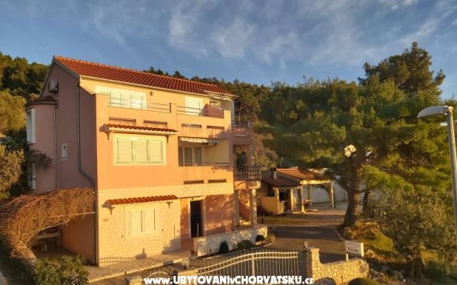 Apartmanok Perak – Szálláshely Rogoznica Horvátország