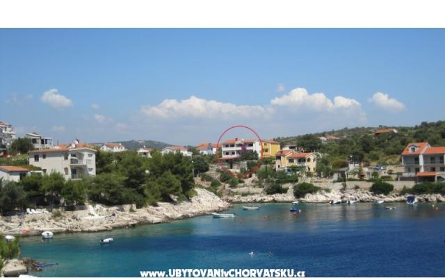 Apartmanok Ražanj (Apartmanok Soldić) – Szálláshely Rogoznica Horvátország