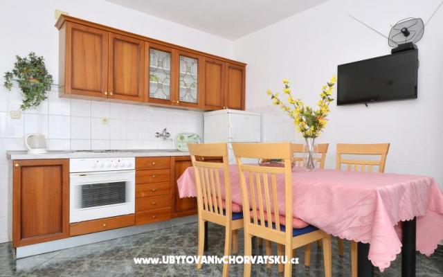 Apartmanok Tonka – Szálláshely Rogoznica Horvátország