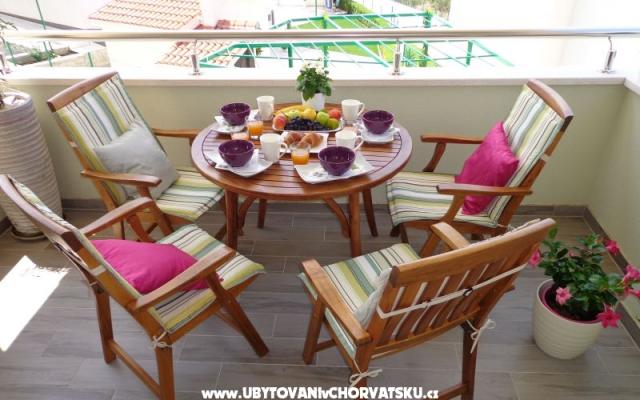 Apartman Dalia – Szálláshely Rogoznica Horvátország