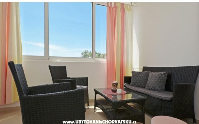 Apartmanok Caleta – Szálláshely Rogoznica Horvátország