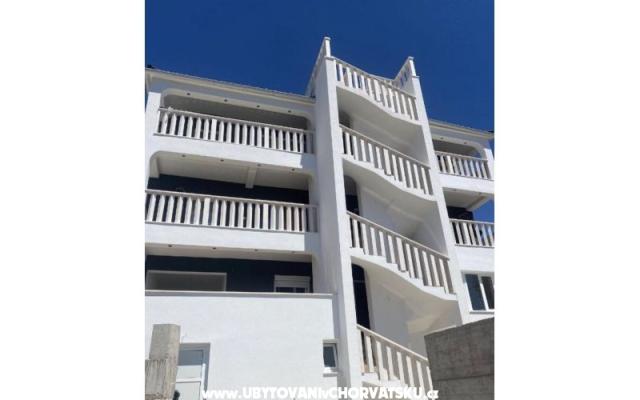 Villa Ivona – Szálláshely Rogoznica Horvátország