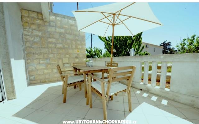 Apartmanok Nina – Szálláshely Sali - Dugi otok Horvátország