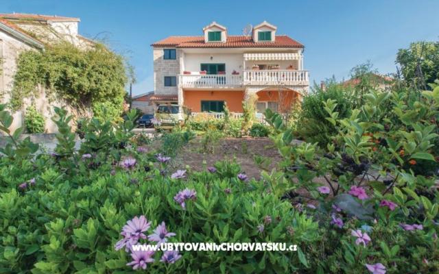 Apartmanok Grubišić – Szálláshely Sibenik Horvátország