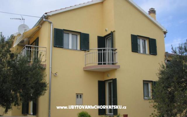 Apartmanok Bralic – Szálláshely Sibenik Horvátország