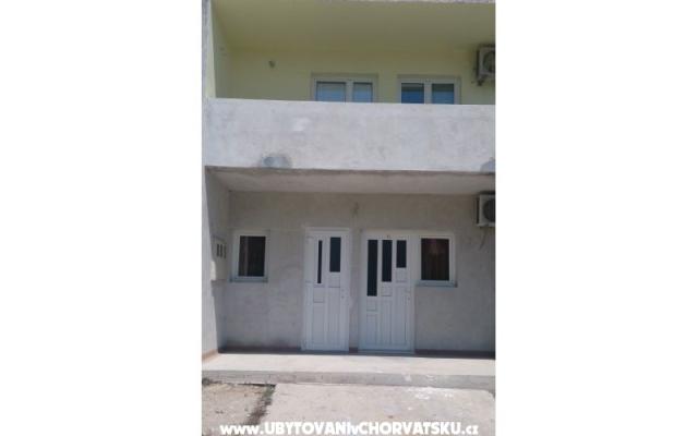 Apartmanok Berbić – Szálláshely Sibenik Horvátország