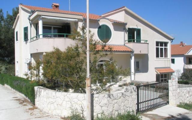 Apartmanok Bralic – Szálláshely Sibenik Horvátország