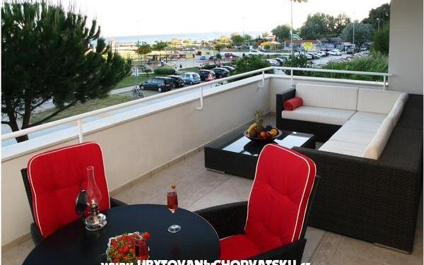 AdiOro Luxury Beachfront Apartman – Szálláshely Split Horvátország