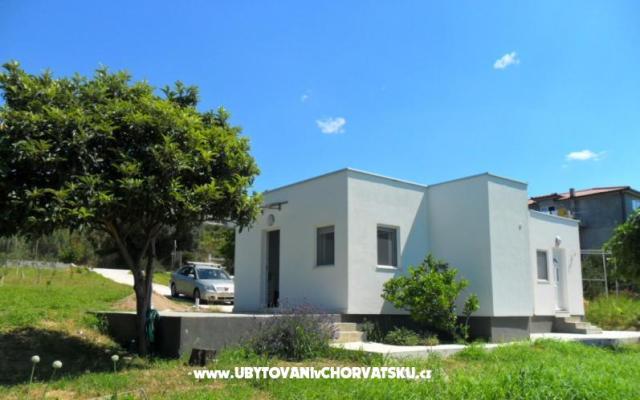 Summerhouse Belomo – Szálláshely Split Horvátország