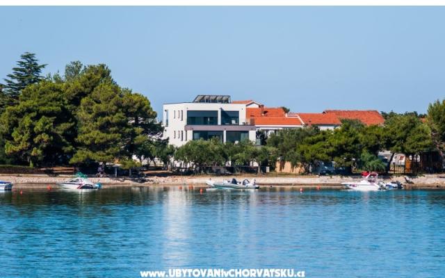 Punta Aqua – Szálláshely Sukosan Horvátország