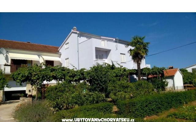 Apartmanok Šarić – Szálláshely Sukosan Horvátország