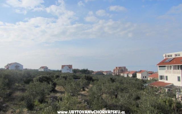 Apartmanok Denis Supetar Brač – Szálláshely Supetar – Brac Horvátország