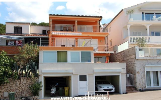 Apartmanok  Balog – Szálláshely Tisno Horvátország