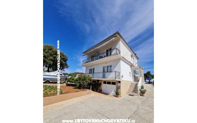 Apartmanok Ecija – Szálláshely Tisno Horvátország