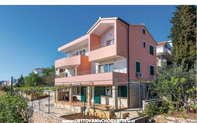 Apartmanok Hari – Szálláshely Tisno Horvátország
