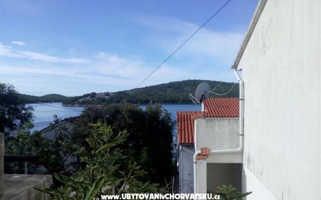 Apartman Jazina – Szálláshely Tisno Horvátország