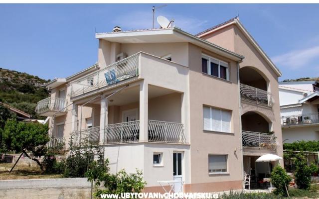 Apartmanok Perišić – Szálláshely Trogir Horvátország