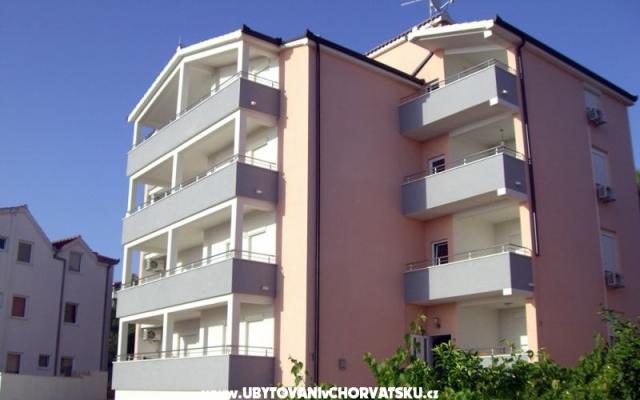 Apartmanok Filip – Szálláshely Trogir Horvátország