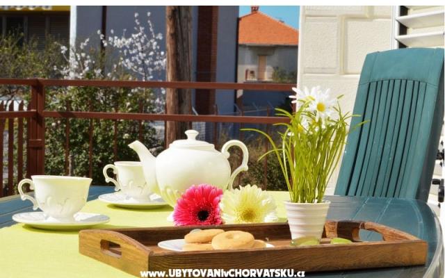Apartmanok Ana i Vinka – Szálláshely Trogir Horvátország