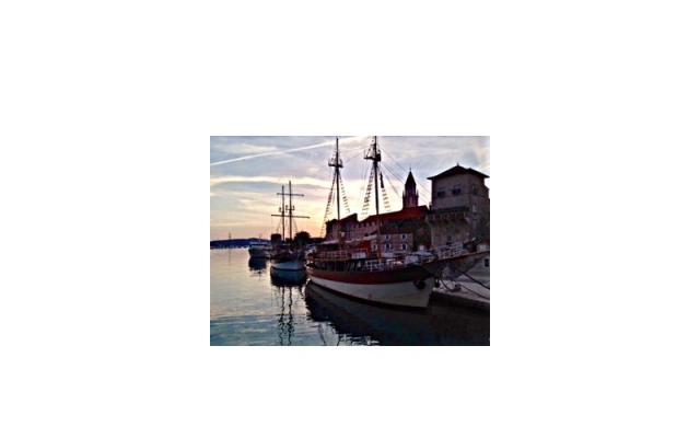 Apartman Tina  – Szálláshely Trogir Horvátország