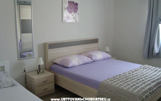 Apartmanok Bruna – Szálláshely Trogir Horvátország