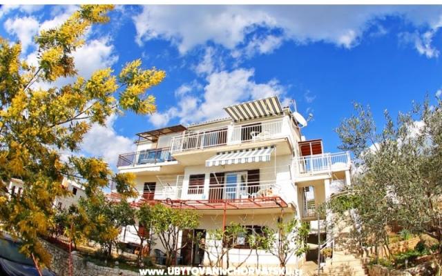 Apartmanok Gabric Čiovo – Szálláshely Trogir Horvátország