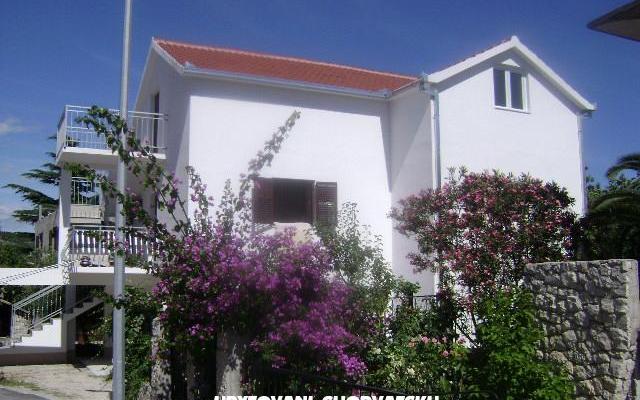 Apartmanok Mario Đidara – Szálláshely Trogir Horvátország