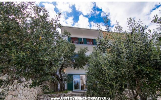 Apartmanok Slobodan – Szálláshely Trogir Horvátország