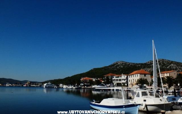 Apartmanok Stella – Szálláshely Trogir Horvátország