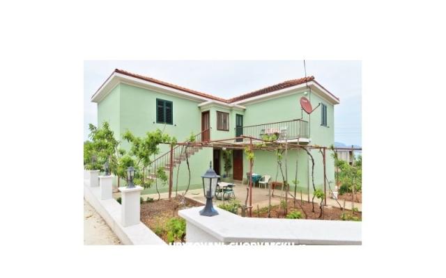 Apartman Kod Lipe – Szálláshely Trogir Horvátország