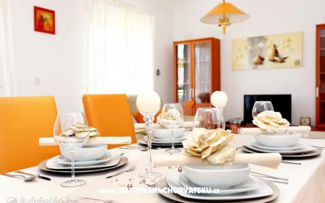 Apartman Rainbow – Szálláshely Trogir Horvátország