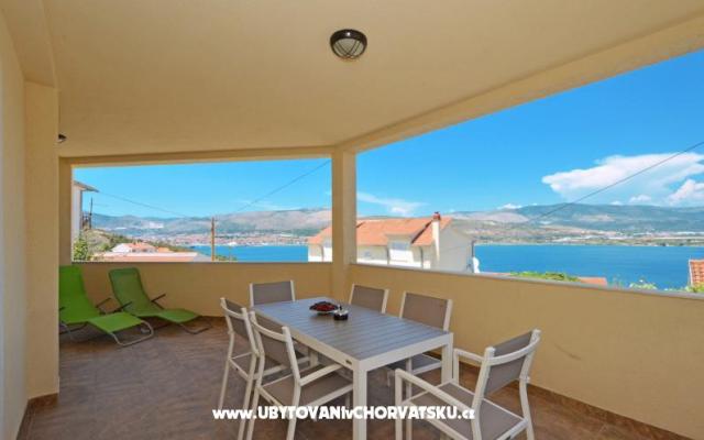 Apartmanok Blue Sky – Szálláshely Trogir Horvátország
