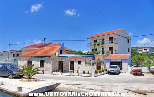 Apartmanok Ive – Szálláshely Trogir Horvátország