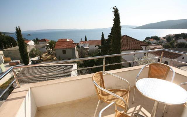 Apartmanok Kairos – Szálláshely Trogir Horvátország