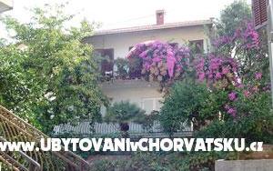 Apartmanok Katalin – Szálláshely Trogir Horvátország