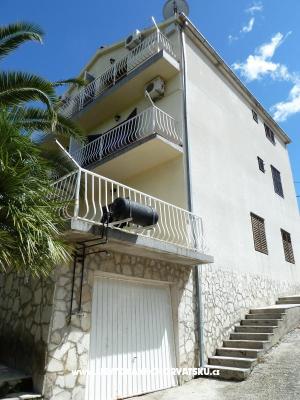 Apartmanok Tomic – Szálláshely Trogir Horvátország