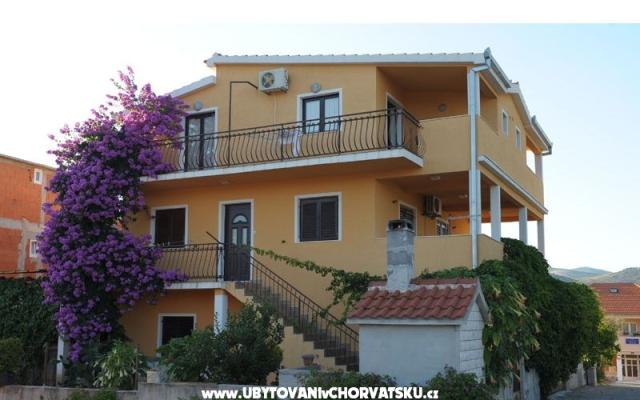 Apartmanok Duka – Szálláshely Trogir Horvátország
