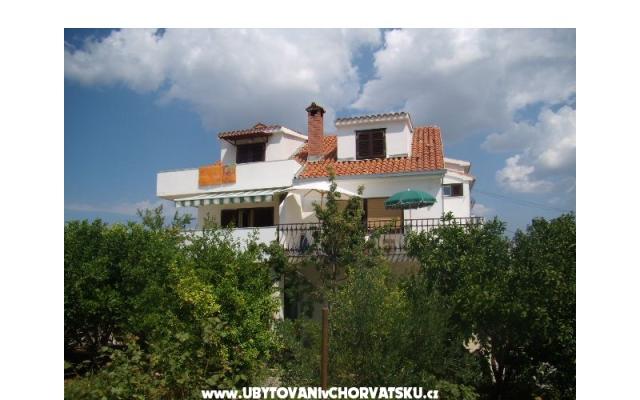 Apartmanok Vesela – Szálláshely Trogir Horvátország