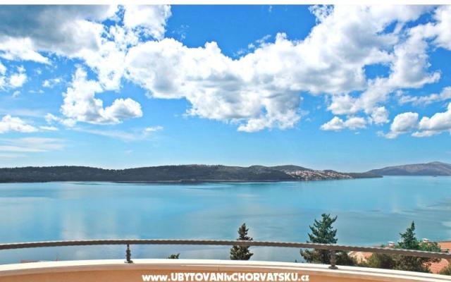 Cvita Apartmanok – Szálláshely Trogir Horvátország