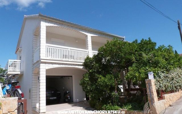 Apartmanok Mare – Szálláshely Trogir Horvátország