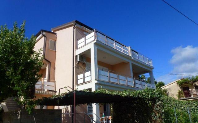 Vila Jelica – Szálláshely Trogir Horvátország