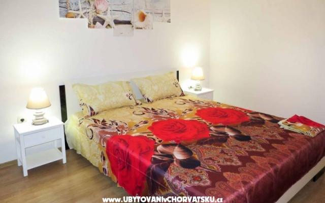 Villa Ana-Marija – Szálláshely Trogir Horvátország