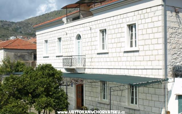 Villa Bilota – Szálláshely Trogir Horvátország