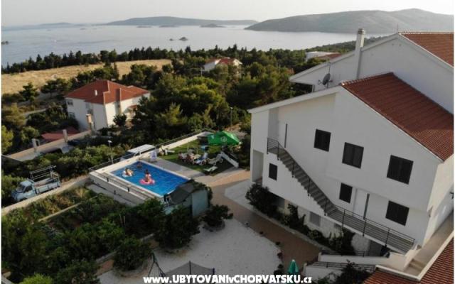 Villa Confido Luxury Apartman 01 – Szálláshely Trogir Horvátország