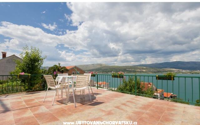 Villa Rade – Szálláshely Trogir Horvátország