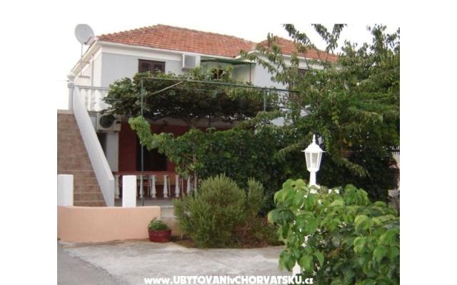 Vukman Apartmanok – Szálláshely Trogir Horvátország