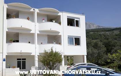 Apartmanok Marija &amp; Frane Mravičić – Szálláshely Tucepi Horvátország