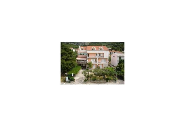 Apartmanok Vice – Szálláshely Tucepi Horvátország