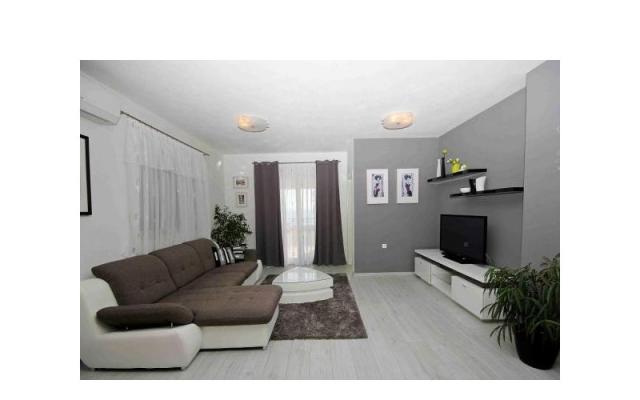Apartmanok Jadre – Szálláshely Tucepi Horvátország