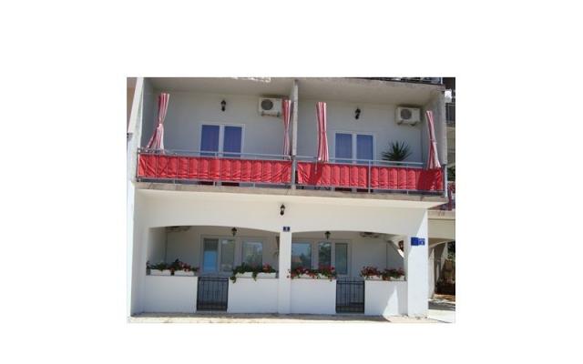 Apartmanok Čović – Szálláshely Tucepi Horvátország